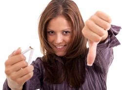 Sukces Hiszpanów - palą o połowę mniej