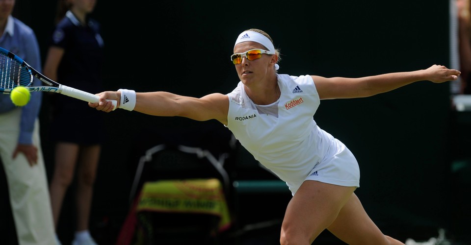 Na Wimbledonie już grają. Tenisistki pięknie prezentują się w bieli