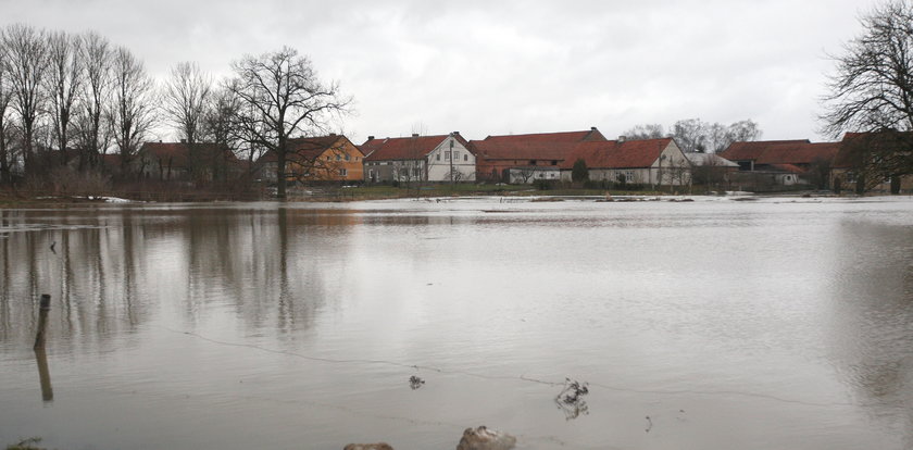 IMGW wydał alerty. Ekstremalne zjawiska pojawią się w całej Polsce. W niektórych miejscach jednocześnie