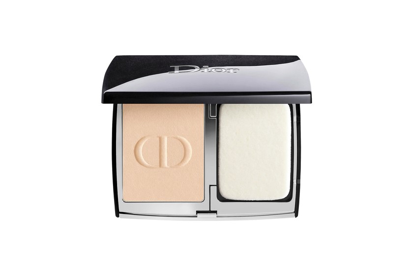 DIOR Forever Natural Velvet Foundation, in 16 Nuancen erhältlich, für 80.50 Franken.