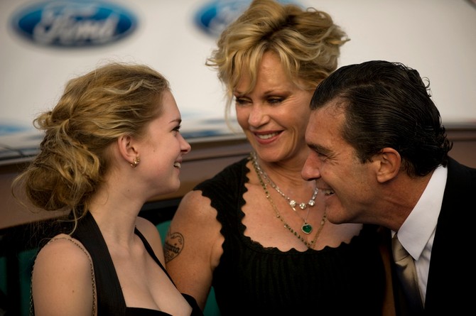 Antonio Banderas i Melani Grifit sa ćerkom Stelom del Karmen