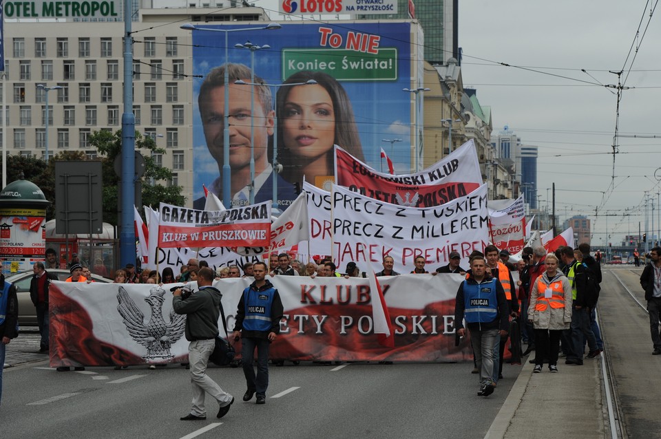 Związkowcy protestują w Warszawie