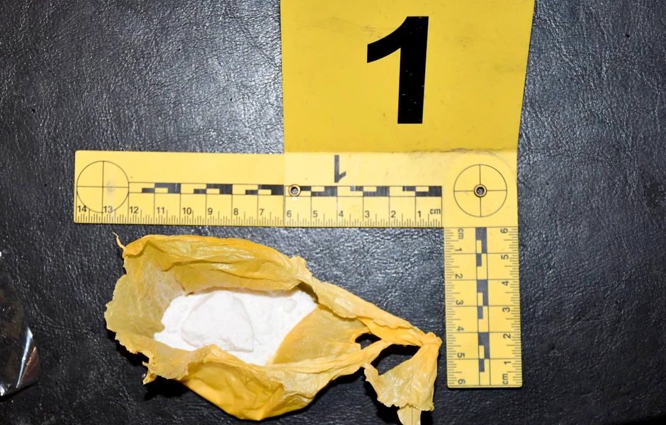 Ovo je sve nađeno u stanu u kojem je mladić bio zatočen