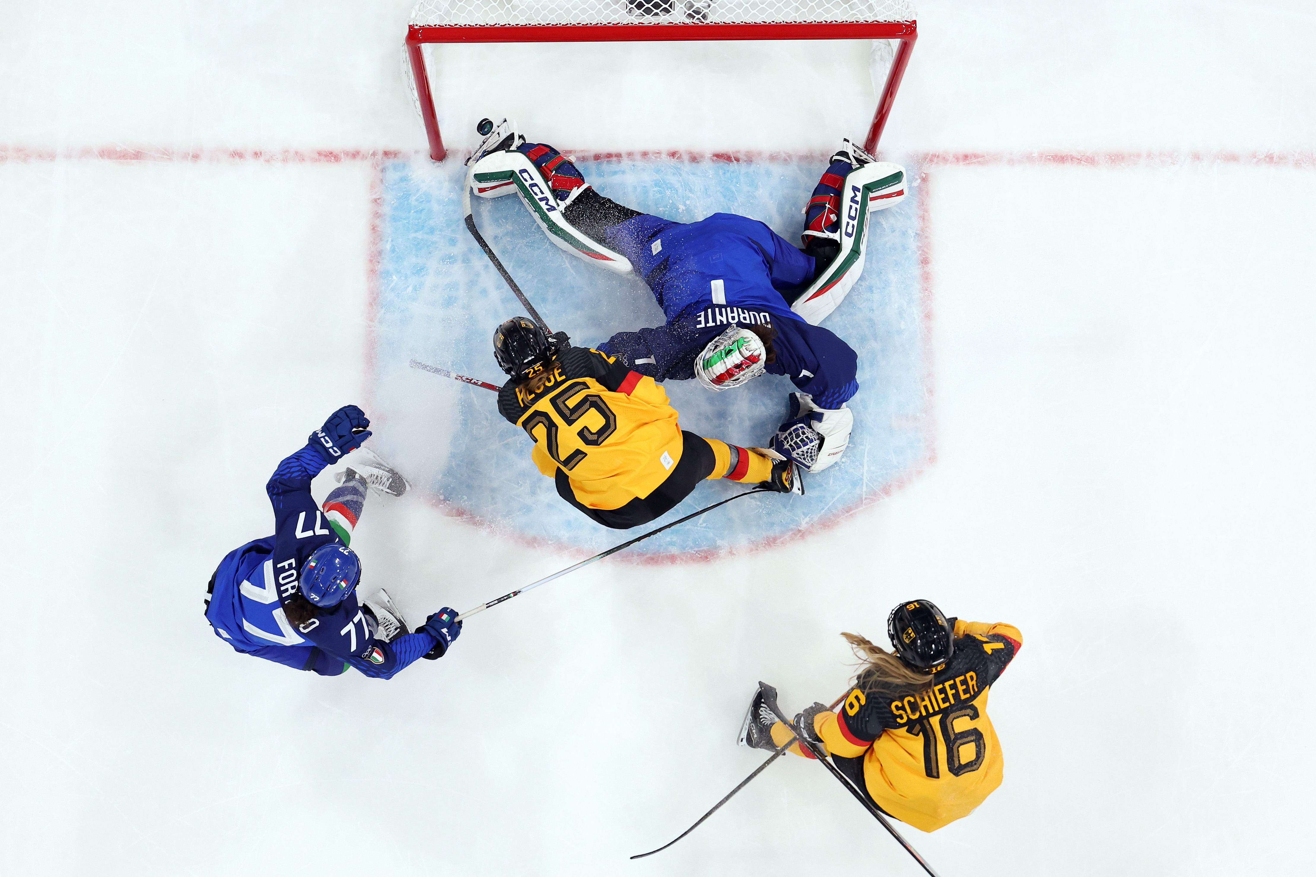 Sieben von zehn Toren: Laura Kluge brennt bei Olympia wie nie zuvor