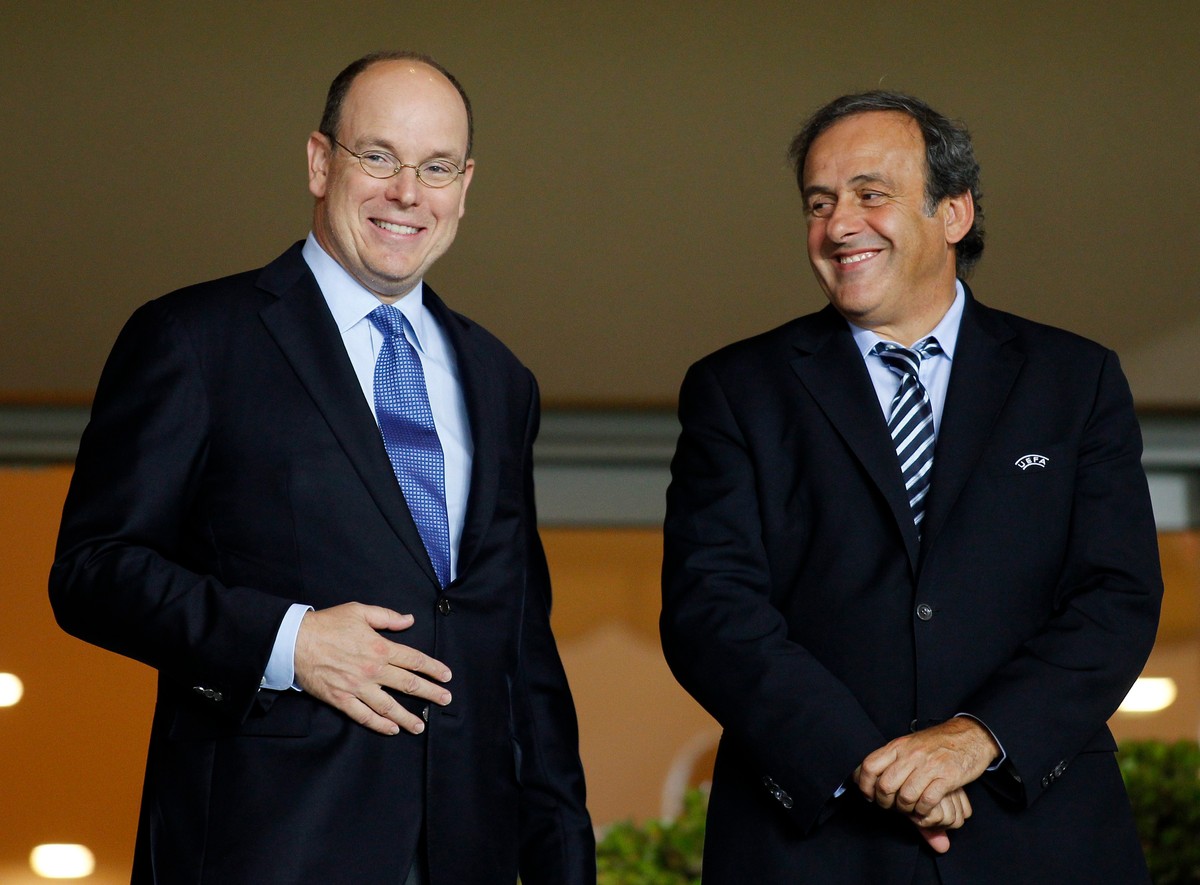 Prezydent UEFA skrytykował szefa FIFA. Za styl rządzenia