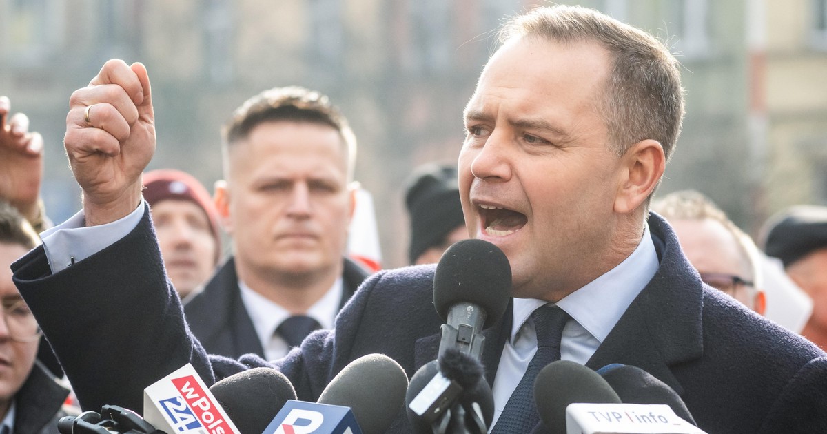 Nawrocki trzęsie IPN-em. „Jedni dostępują prezesowskiej łaski, inni nie mogą na nią liczyć”