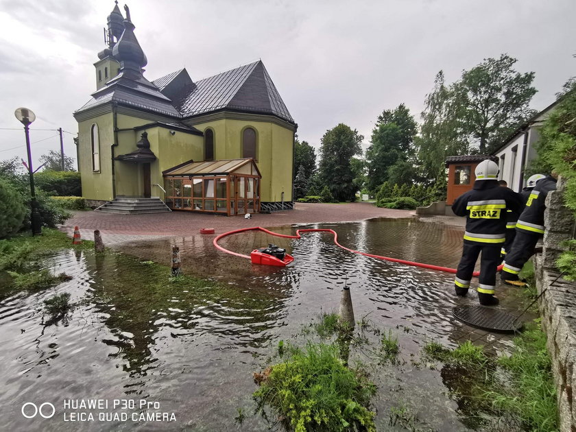 Ulewy i podtopienia