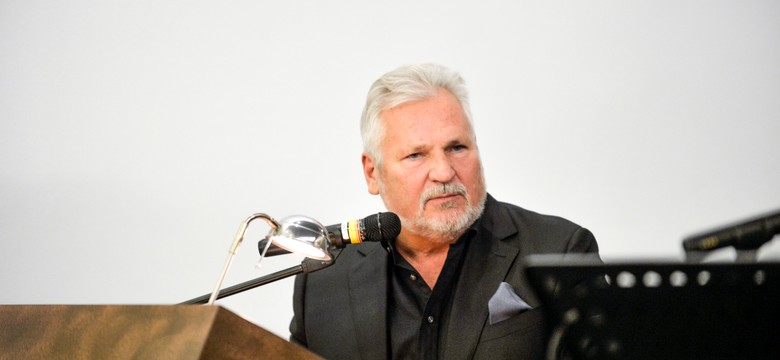 Aleksander Kwaśniewski o marszach w Warszawie. "Dwa wesela w jednej remizie"