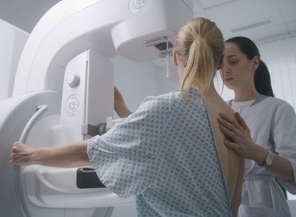 Egy mellráksebész őszinte tanácsai: négy fontos igazság, amit bárcsak minden nő tudna című cikk nyitóképe