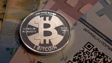 Bitcoin - zapłacisz za jedzenie, uczelnię, a nawet... lot w kosmos