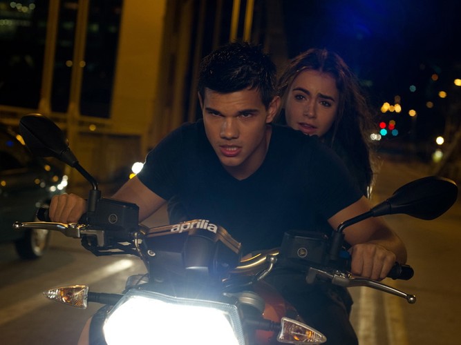 Pojawiła się na okładce specjalnego wydania 'Vanity Fair' poświęconego wchodzącym gwiazdom