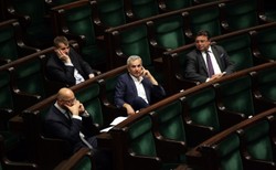 Marszałek Sejmu o TK: Nikt w Polsce nie może stawiać się ponad prawem