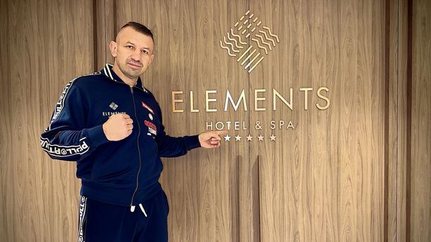 Tomasz Adamek w Elements Hotel&Spa w Świeradowie-Zdroju