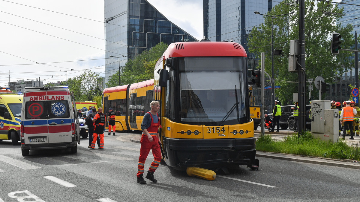 Kolizja tramwajów w centrum Warszawy. Są utrudnienia w ruchu