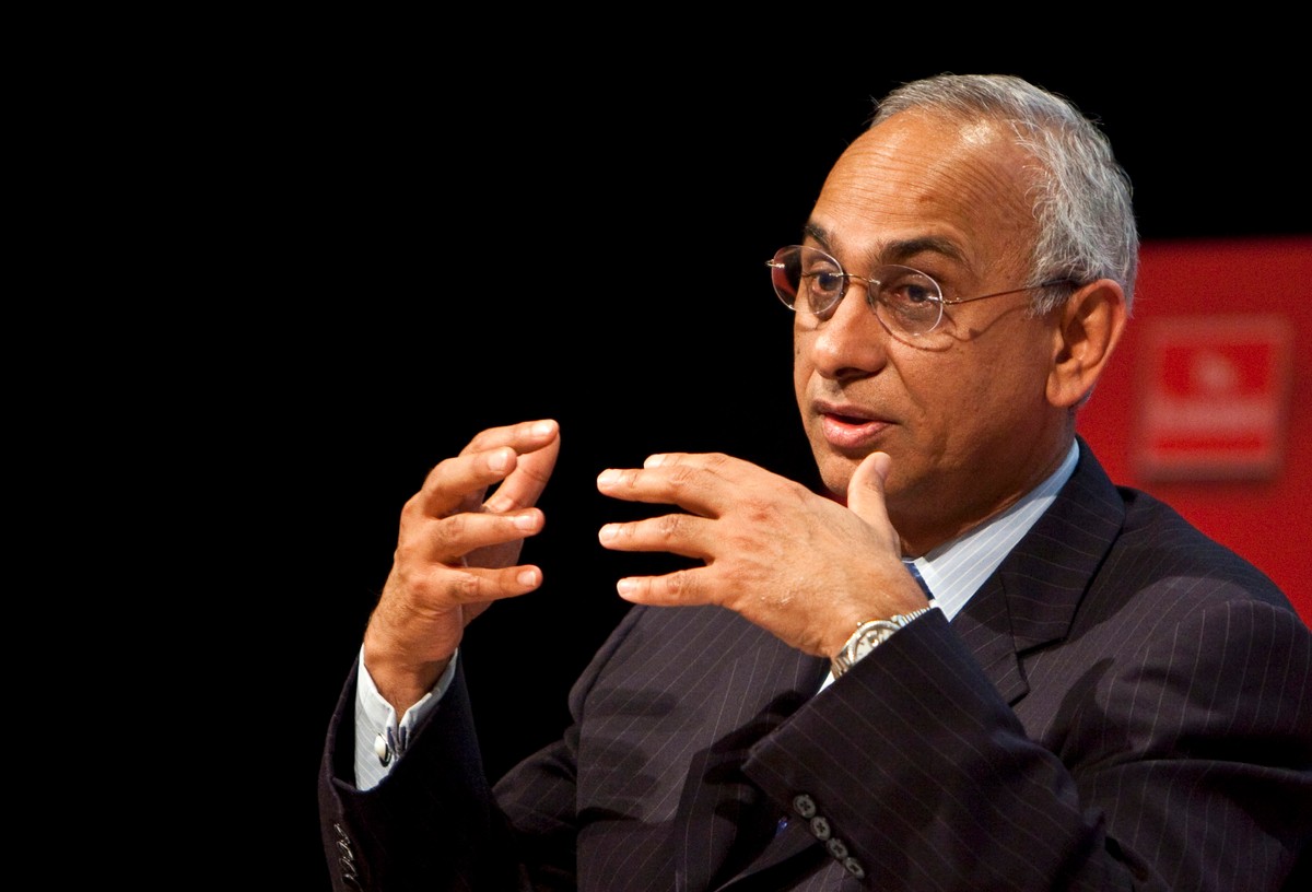 Deven Sharma. Fot. Jay Mallin/Bloomberg