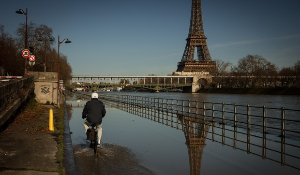 Pariz, Sena