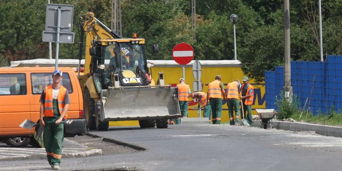 ZDM remontuje obok siebie