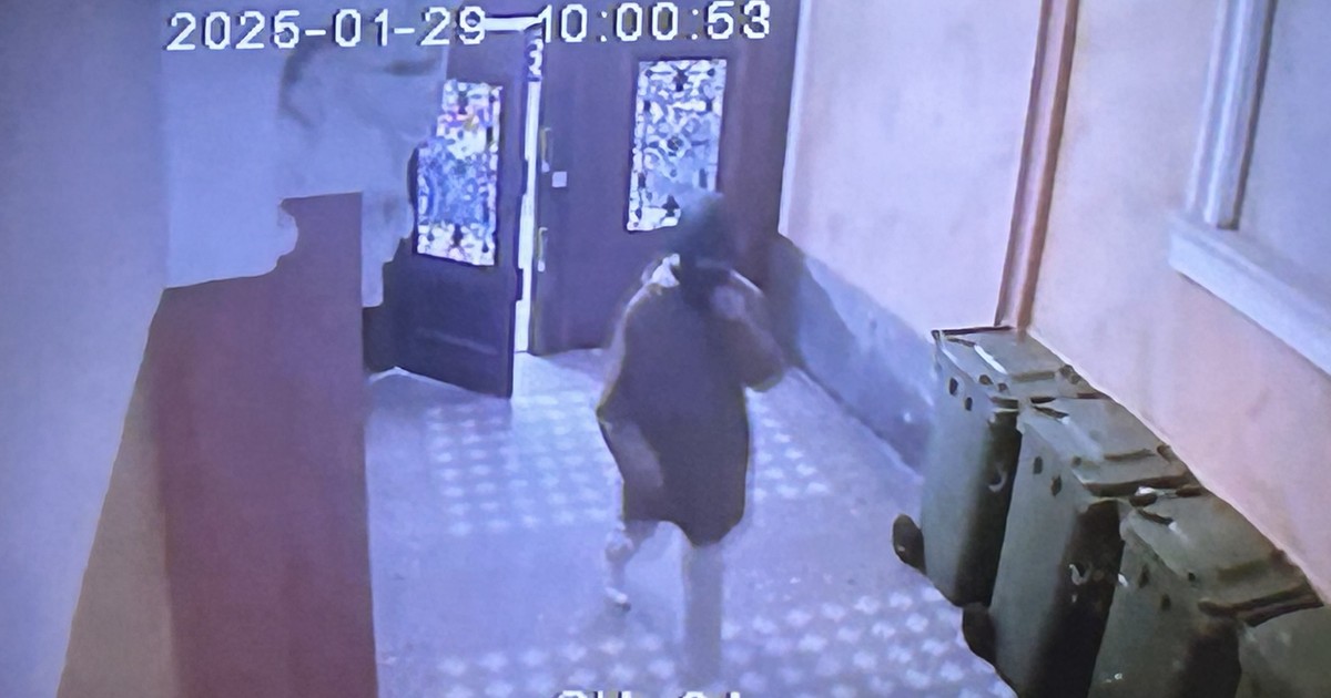 Fordulat! Férje végezhetett az V. kerületi lakástűzben meghalt nővel – Emberölés gyanúja miatt vették őrizetbe
