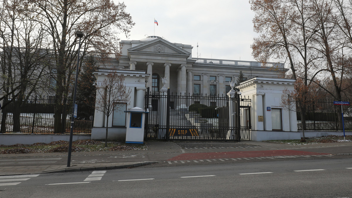 Polska prokuratura zablokowała pieniądze z kont rosyjskiej ambasady. Kulisy