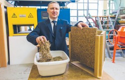 Słomiana płyta alternatywą dla drewna [Eureka! DGP]