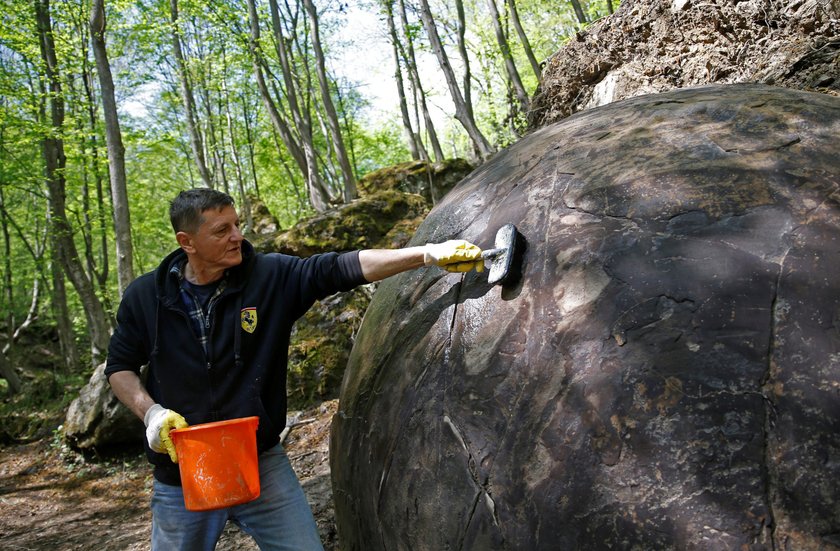 Gigantyczna kamienna kula odkryta w Bośni i Hercegowinie