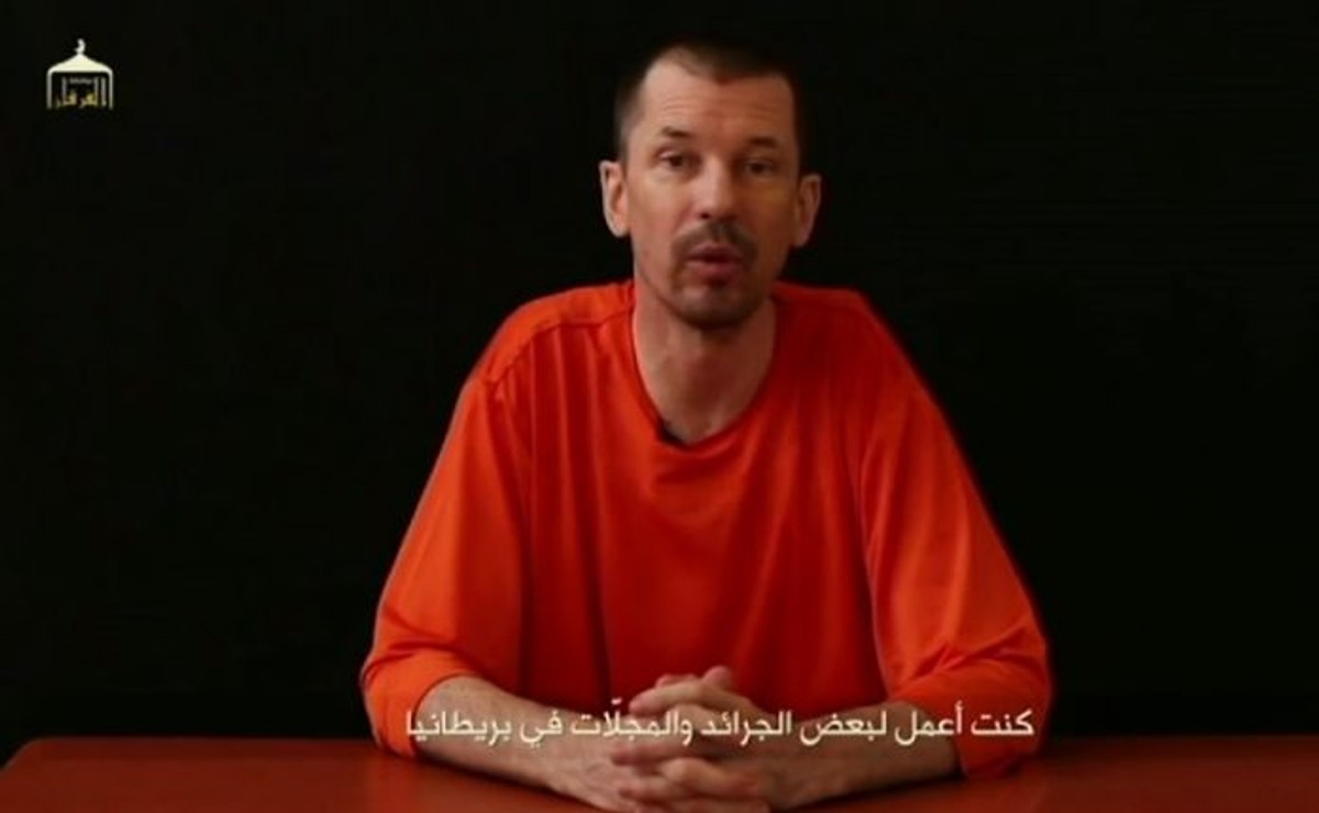 Dżihadystyczne Państwo Islamskie opublikowało wideo z brytyjskim fotoreporterem i dziennikarzem Johnem Cantlie