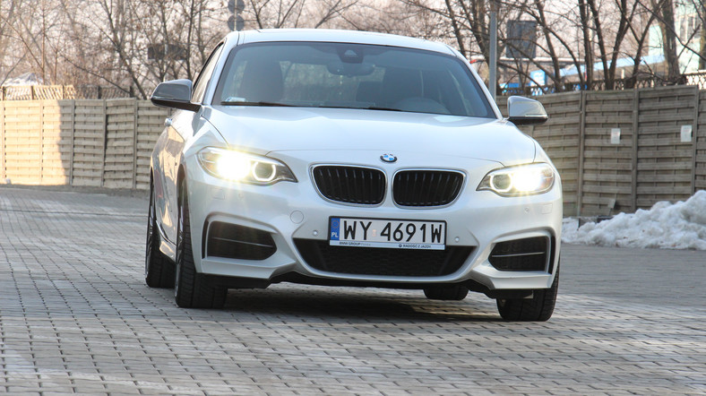 BMW M240i xDrive Coupe