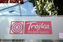Coraz większy kryzys słuchalności Polskiego Radia. Trójka mocno w dół, Jedynka śrubuje negatywny rekord