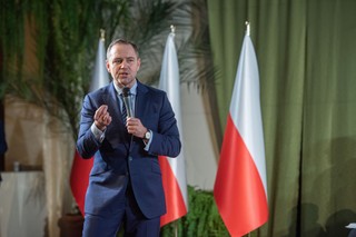 800 plus tylko dla pracujących Ukraińców 2025. Te warunki trzeba spełnić, żeby dostać zasiłek na dzieci