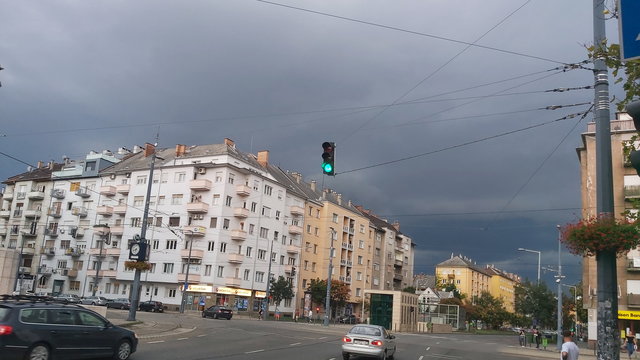 Kisebb villámárvizet okozott a heves vihar Budapesten