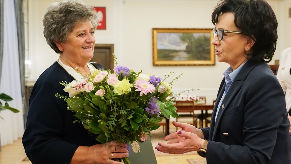 7 października 2022 r. dr Gabriela Masłowska odebrała z rąk Elżbiety Witek, marszałek Sejmu, zaświadczenie o wyborze do Rady Polityki Pieniężnej. Tym samym pożegnała się z Sejmem, do którego weszła z listy Prawa i Sprawiedliwości