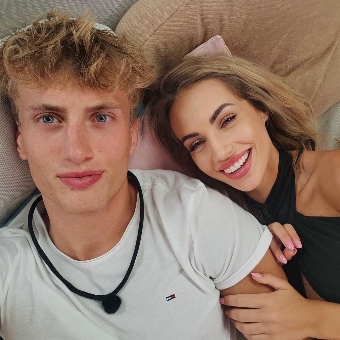 Bývalá miss Natálie a David v horúcej sexi šou Love Island 