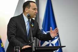 "najbardziej skorumpowany kraj w unii europejskiej". sikorski nie ma wątpliwości