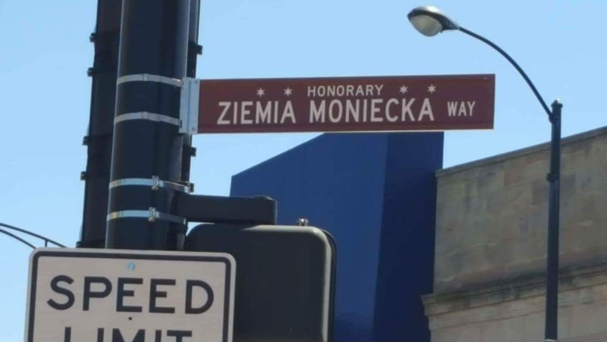 Mońki mają w Chicago swój kawałek ziemi. To skrzyżowanie ulic Milwaukee i Belmont, które decyzją chicagowskich samorządowców, zyskało nazwę "Ziemia Moniecka".