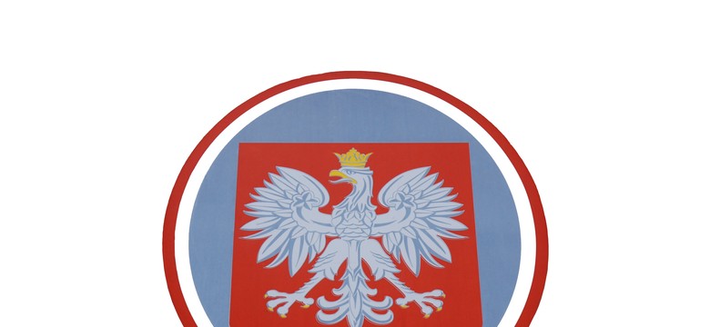 Godło Polski znika z ważnego dokumentu