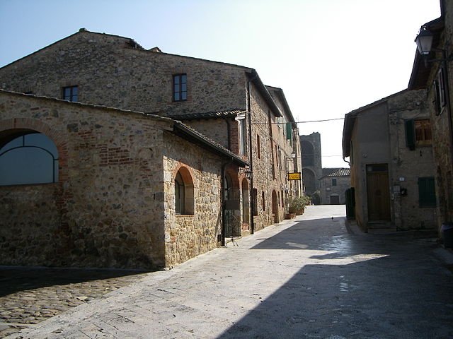 Monteriggioni, Źródło: Ivan PC from Vigo, Spain, CC BY-SA 2.0 Wikimedia Commons