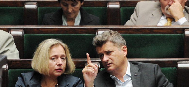 Kiedy Ruch Palikota chciał odwołać Nowicką? Dziwne daty na wniosku