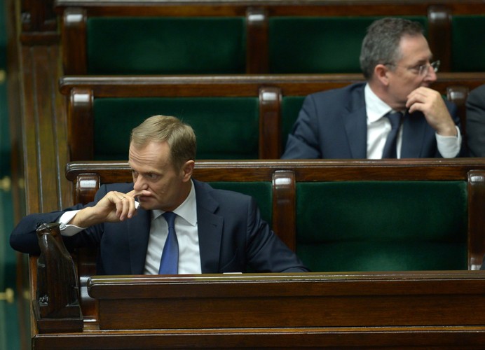 Premier Donald Tusk tłumaczył się z afery podsłuchowej