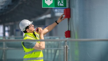 punkty schronienia na wypadek nalotu dronów. pomysł mswia z wątpliwośc
