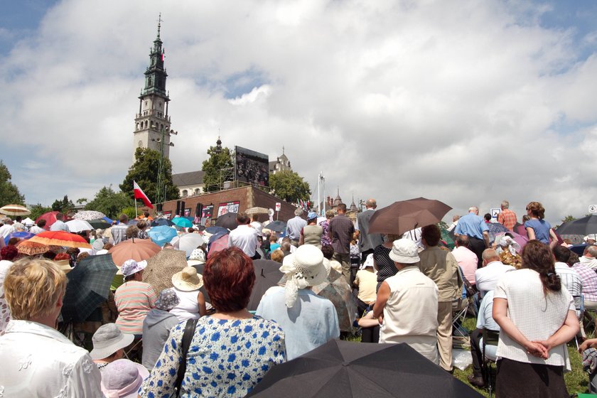 7 krzywdzących mitów na temat Polaków