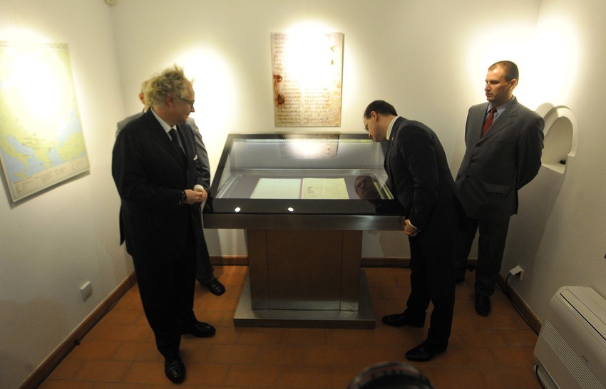 Ministri kulture Srbije i Rusije svečano otvorili izložbu "Putevima Miroslavljevog jevanđelja"