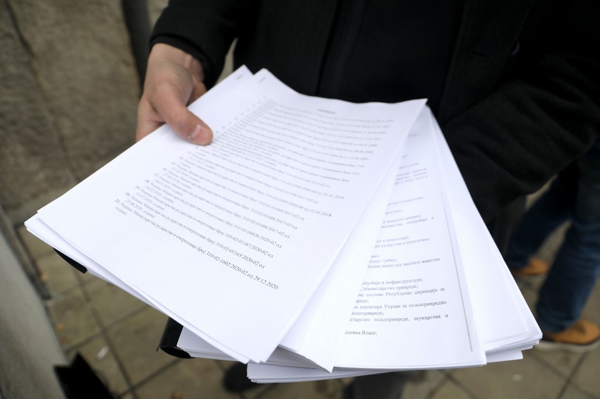 Umesto gomile papira, na eUpravi se do potrebnih dokumenata može doći uz nekoliko klikova