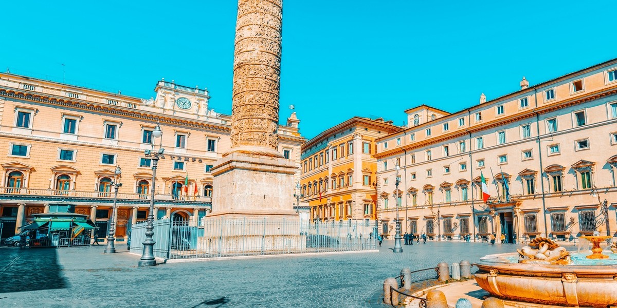  Piazza Colonna.