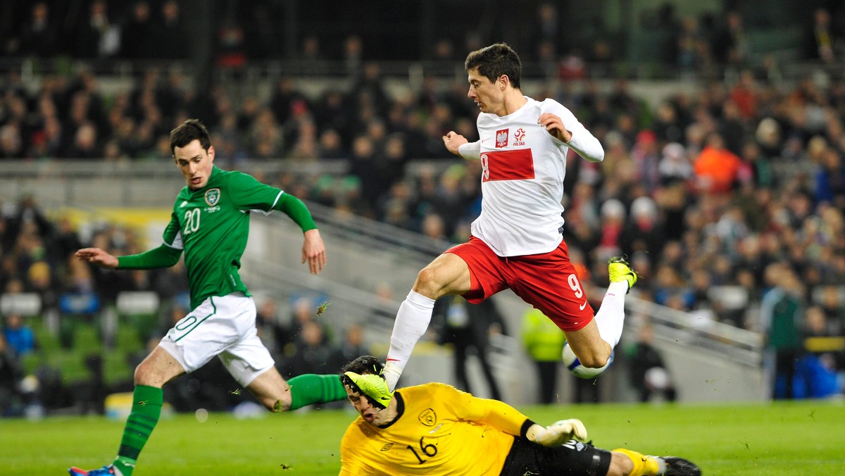 Reprezentacja Irlandii prowadzi do przerwy z Polską 1:0 w międzypaństwowym meczu towarzyskim, który rozgrywany jest na Aviva Stadium w Dublinie.