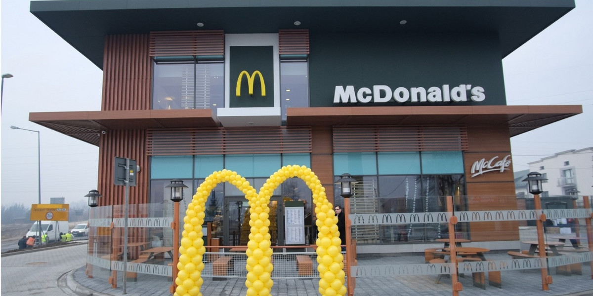 Ksiądz poświęcił McDonalda w Żywcu