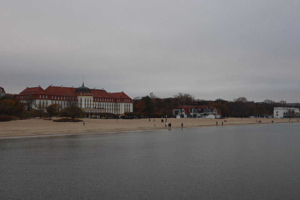 Sobota w Sopocie. Mieszkańcy spacerowali na molo i plaży