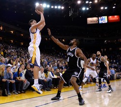 Liga NBA: Bulls ograli Raptors i wskoczyli na fotel lidera. Warriors lepsi od Nets