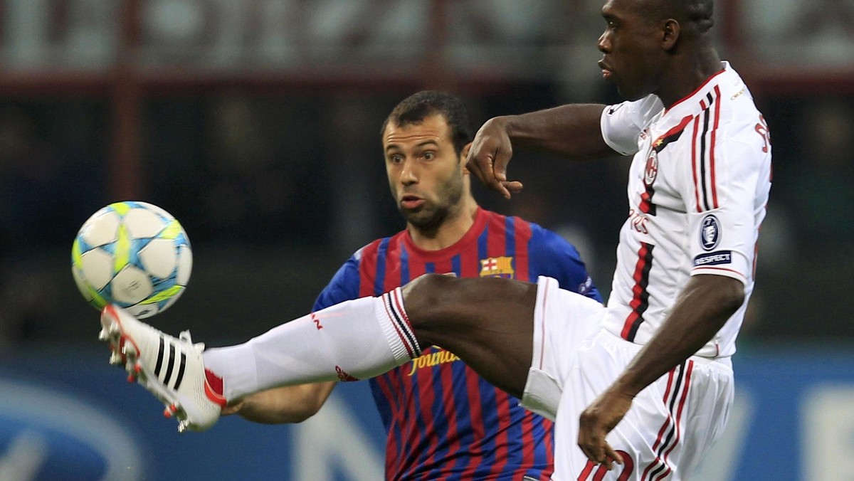 Botafogo negocjuje warunki kontraktu z pomocnikiem AC Milan Clarencem Seedorfem - poinformowała gazeta "O Globo". Holendrowi wraz z końcem czerwca wygasa umowa z zespołem z San Siro.