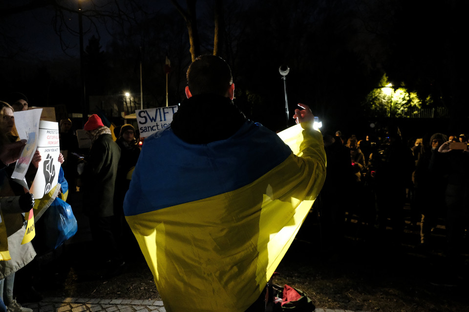 Demonstracje w Warszawie odbyły się przed ambasadą Rosji i Ukrainy