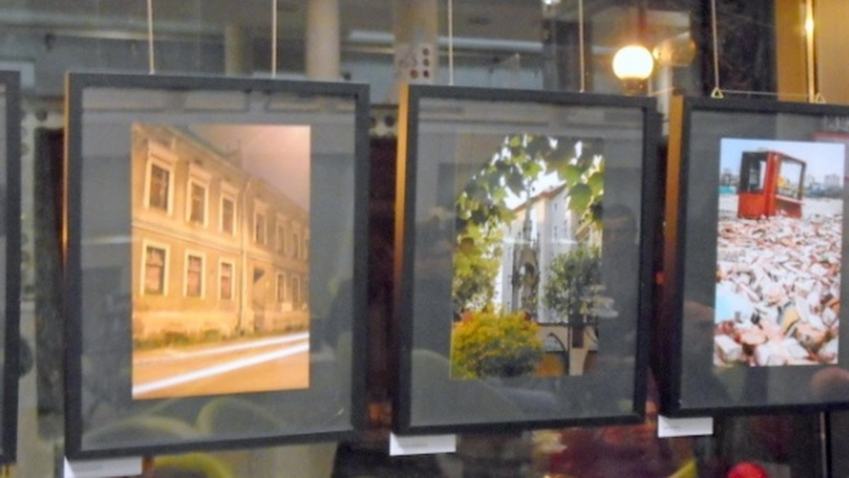 Opolskie Towarzystwo Fotograficzne i portal "Zdjęcia Opola" przygotowały wspólną wystawę fotograficzną.
